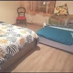 Au Petit Bonheur דירה *