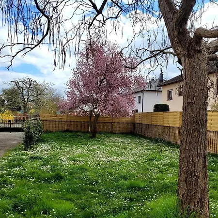 アパート Au Petit Bonheur