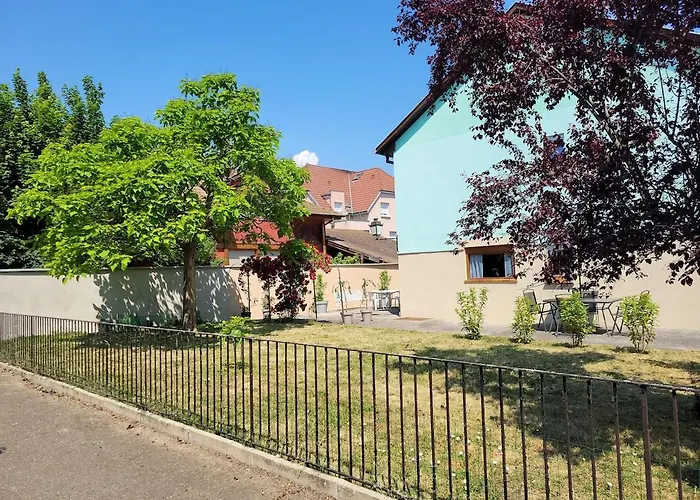 Au Petit Bonheur *